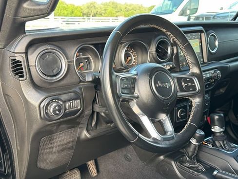 Used 2022 Jeep Gladiator Overland w/ Popular Equipment Package AWD/4WD image 17