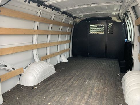 Used 2024 Chevrolet Express 2500 w/ Driver Convenience Package image 28