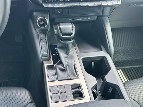 Used 2024 Toyota Land Cruiser AWD/4WD image 21