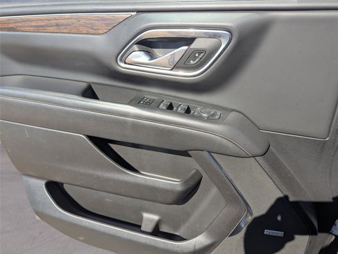 Used 2024 Chevrolet Tahoe Premier image 14