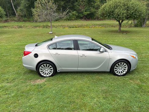 Used 2011 Buick Regal CXL FWD image 28