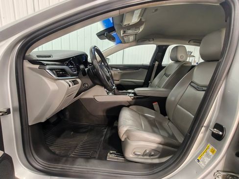 Used 2015 Cadillac XTS Luxury w/ Driver Awareness Package FWD image 25
