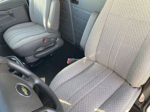 New 2026 Chevrolet Express 2500 Work Van w/ Driver Convenience Package image 17