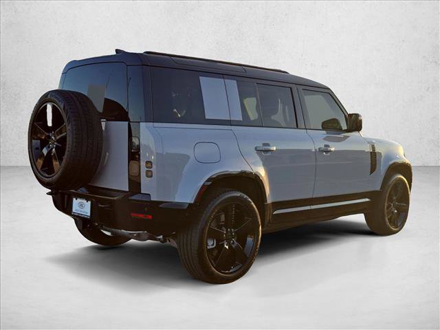 New 2026 Land Rover Defender 110 X-Dynamic SE AWD/4WD image 2