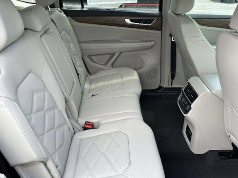 New 2026 Volkswagen Atlas SE AWD/4WD image 15