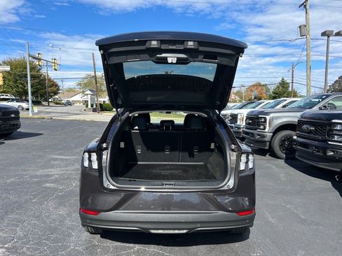 Used 2021 Ford Mustang Mach-E Select image 14