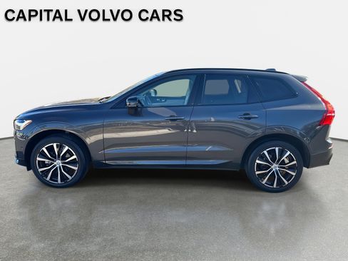 Certified 2023 Volvo XC60 B5 Plus w/ Climate Package image 8