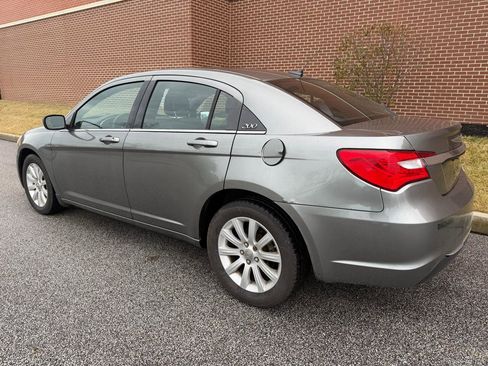 Used 2012 Chrysler 200 Touring w/ Cold Weather Group image 7