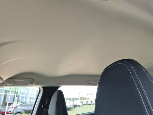 New 2026 Mitsubishi Outlander ES image 11