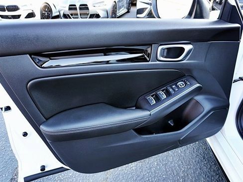 Used 2025 Honda Civic Sport Touring image 24