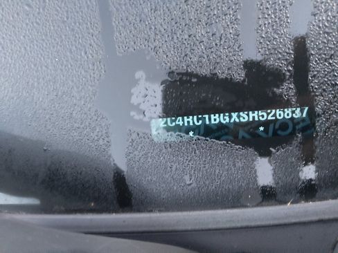 Used 2025 Chrysler Pacifica Select FWD image 33