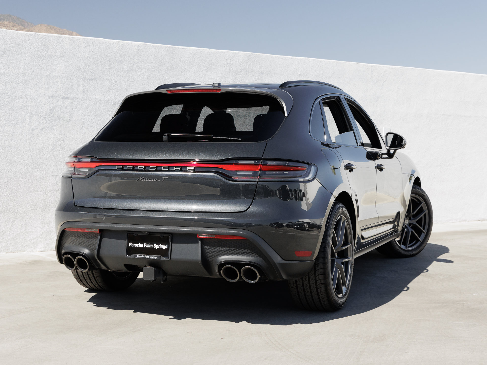 Certified 2026 Porsche Macan Turbo AWD/4WD image 7