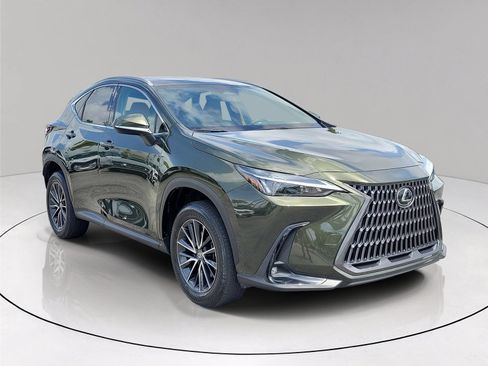 Used 2024 Lexus NX 250 FWD w/ Towing Package (2000 Lbs) image 3
