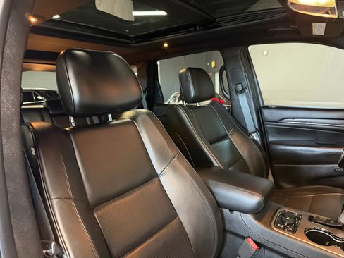 Used 2021 Jeep Grand Cherokee High Altitude AWD/4WD image 20