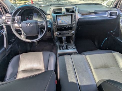 Used 2018 Lexus GX 460 w/ Navigation Package AWD/4WD image 13