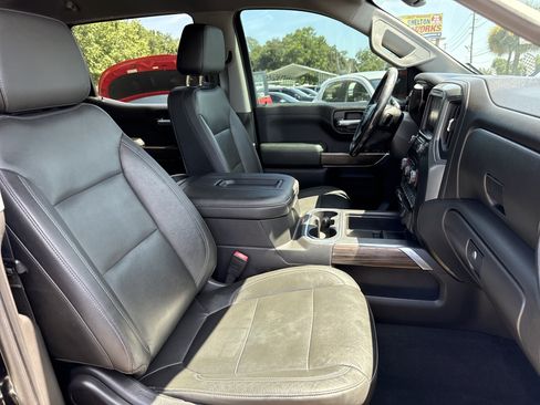 Used 2020 Chevrolet Silverado 1500 RST w/ Texas Edition AWD/4WD image 24