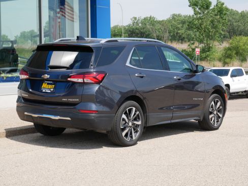 Certified 2022 Chevrolet Equinox Premier image 3