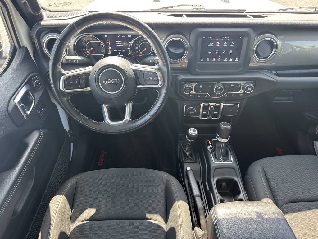 Used 2021 Jeep Gladiator Overland w/ Safety Group AWD/4WD image 22