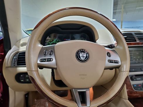 Used 2007 Jaguar XK Convertible image 22