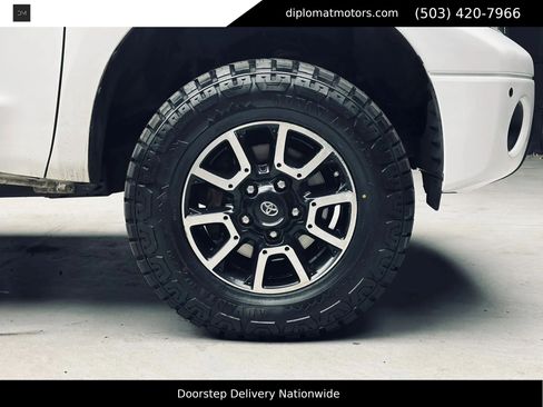 Used 2013 Toyota Tundra 4x4 Double Cab image 46