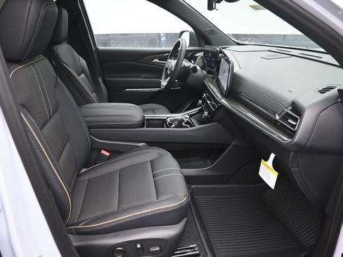 New 2026 Chevrolet Traverse High Country image 7