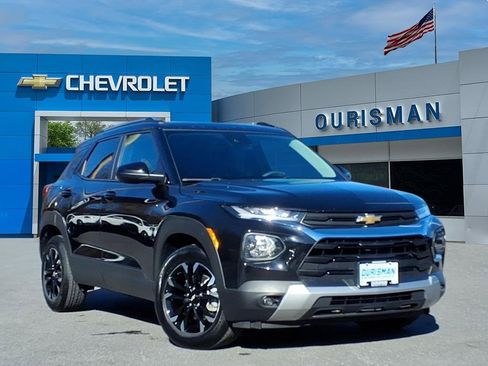 Used 2023 Chevrolet TrailBlazer LT w/ Convenience Package image 1