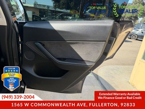 Used 2021 Tesla Model Y Long Range image 22