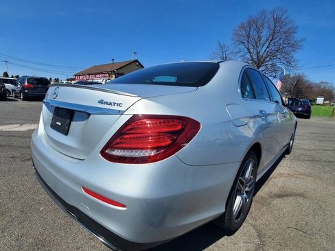 Used 2019 Mercedes-Benz E 450 4MATIC Sedan image 5