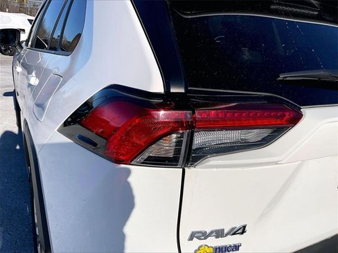 Used 2019 Toyota RAV4 XLE w/ Convenience Package image 31