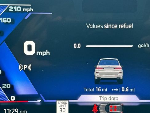 New 2026 BMW ALPINA XB7 AWD/4WD image 32