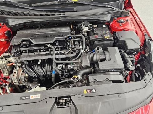 Used 2023 Hyundai Elantra SEL w/ Convenience Package FWD image 38