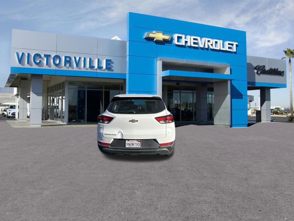 Used 2023 Chevrolet TrailBlazer LS FWD image 6