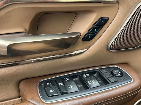 Used 2019 RAM 1500 Limited RWD image 11