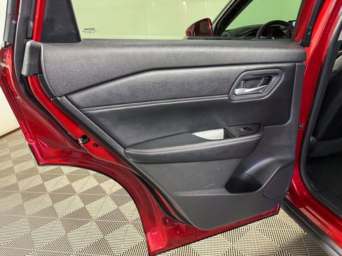 Certified 2024 Nissan Rogue SL AWD/4WD image 45