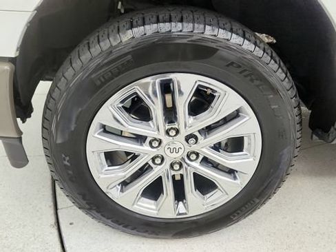 Used 2025 Ford F150 King Ranch w/ FX4 Off-Road Package AWD/4WD image 77