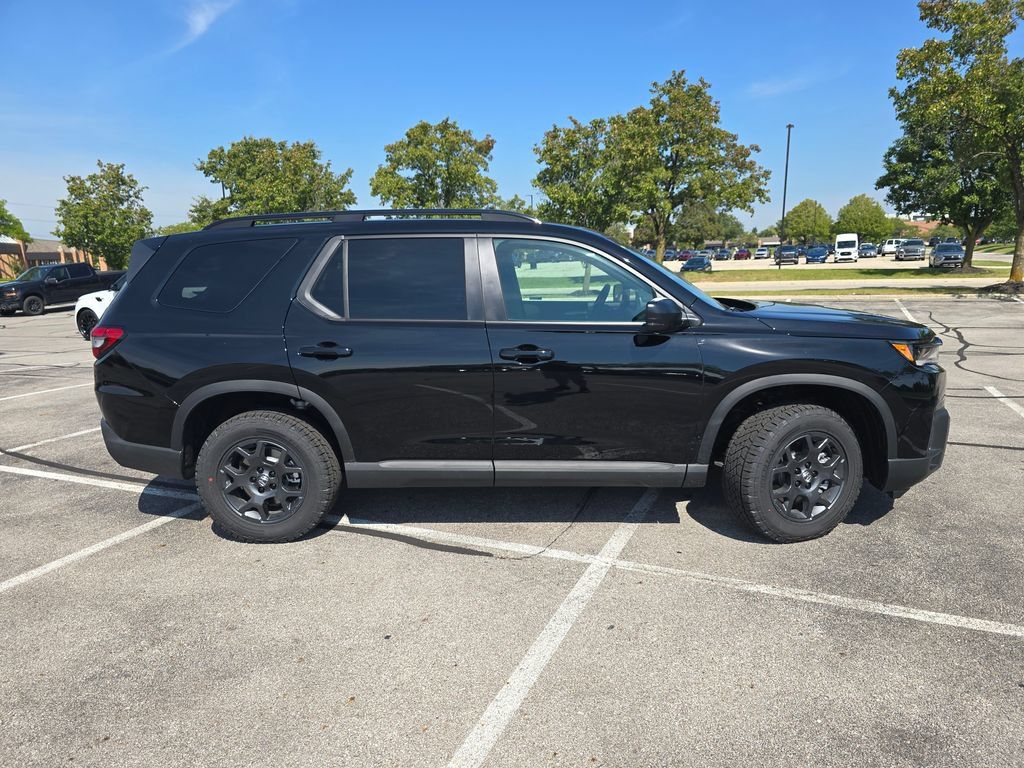 New 2026 Honda Pilot TrailSport image 18