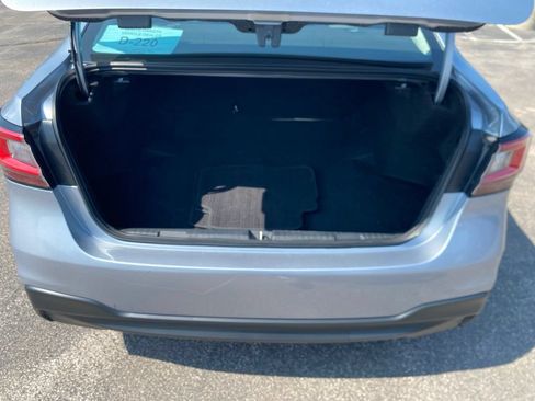 Used 2025 Subaru Legacy Premium AWD/4WD image 8
