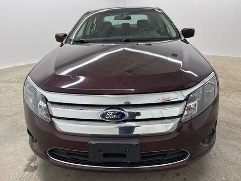 Used 2012 Ford Fusion SE image 2
