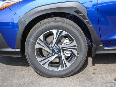 New 2025 Subaru Crosstrek 2.5i Premium image 9