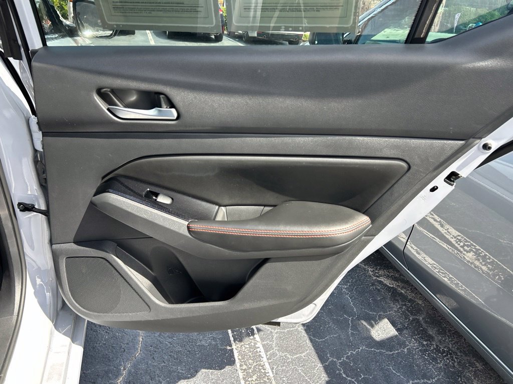 Used 2023 Nissan Altima 2.5 SR FWD image 44