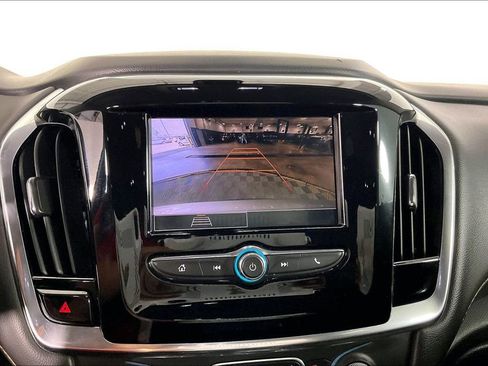 Used 2020 Chevrolet Traverse LS FWD image 29