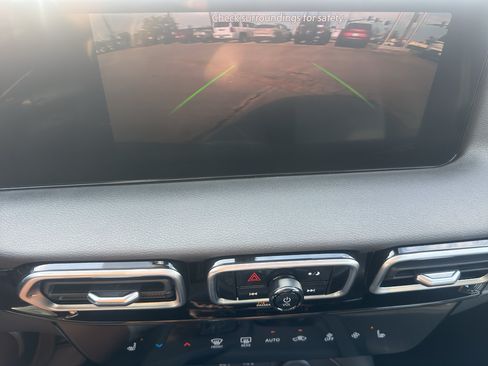 New 2026 Nissan Sentra SV w/ SV Convenience Package FWD image 24