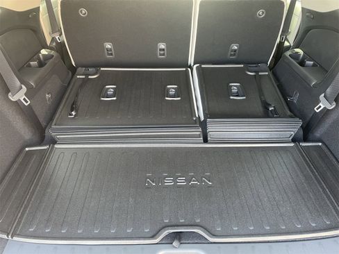 New 2025 Nissan Pathfinder SL image 33