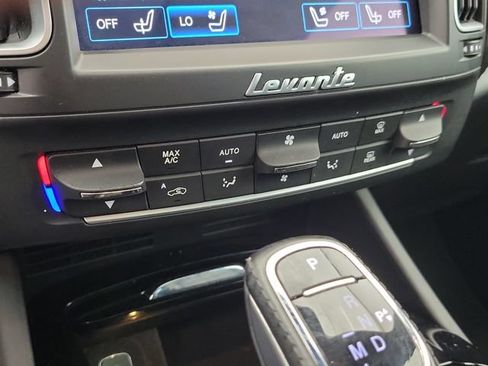 Used 2019 Maserati Levante GranSport AWD/4WD image 30
