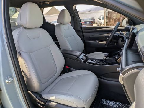 Used 2025 Hyundai Santa Cruz SEL AWD/4WD image 28
