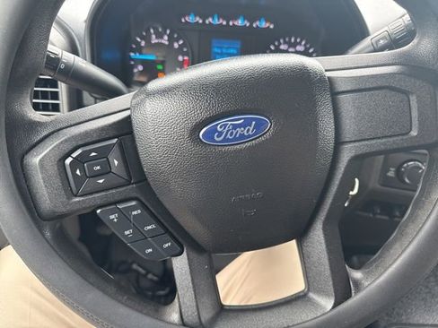 Used 2017 Ford F250 XL w/ Power Equipment Group AWD/4WD image 13