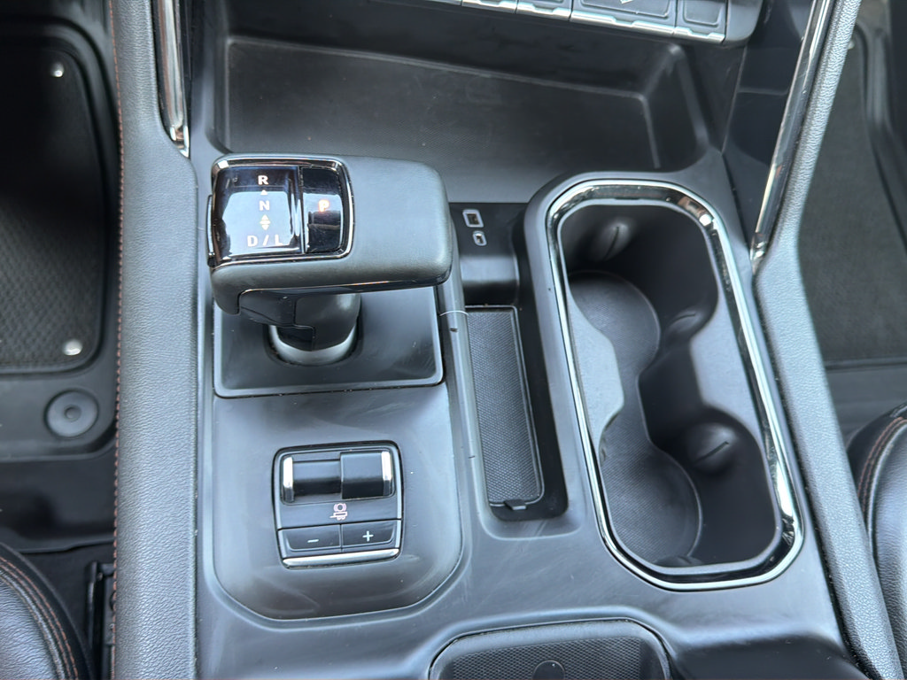Used 2023 GMC Sierra 1500 AT4 w/ AT4 Premium Package AWD/4WD image 29