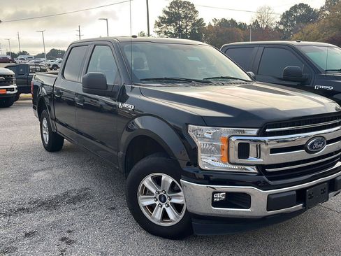 Used 2018 Ford F150 XLT image 1