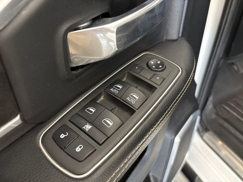 Used 2022 RAM 2500 Laramie AWD/4WD image 15