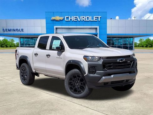 New 2026 Chevrolet Colorado Trail Boss AWD/4WD image 1